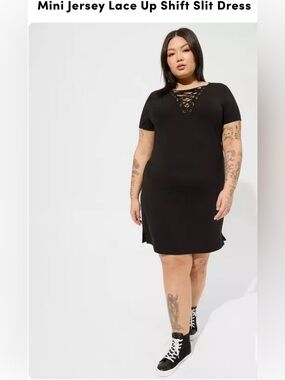 Torrid Size 2 Jersey Lace Up Shift Mini Dress